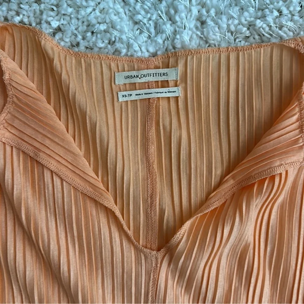 Urban Outfitters Marietta Notch Neck Top Creamsicle Orange Size XS Oversized